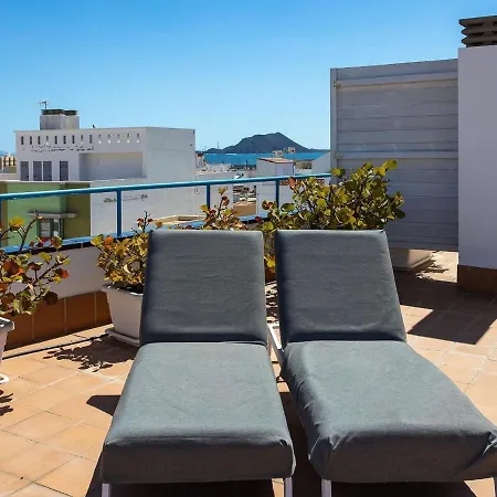 Charming In La Oliva Near The Beach *